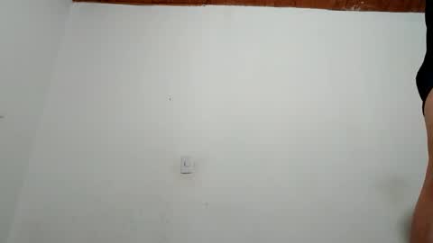 Snapshot of thebluesky_18 chatting on 09-28-25, 12:43 thebluesky_18 online show from 09-28-25, 12:43