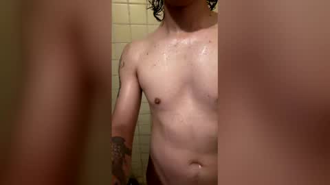 Snapshot of thebonelessboy chatting on 02-21-26, 07:09 The Boneless Boy online show from 02-21-26, 07:09