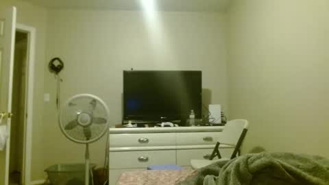 Snapshot of thebpy2 chatting on 11-26-25, 08:04 Bored lonely and horny looking for people to chat with have sex with Las vegas nevada online show from 11-26-25, 08:04