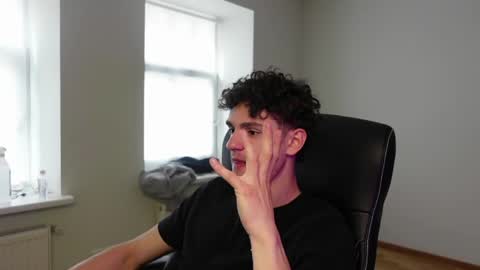 Thebrad H online show from 05-27-26, 07:38