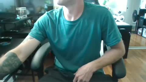 Snapshot of thecock431 chatting on 06-29-26, 02:17 thecock431 online show from 06-29-26, 02:17