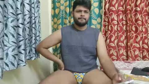 Snapshot of thecuteboyy chatting on 05-06-26, 09:42 thecuteboyy online show from 05-06-26, 09:42