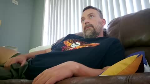 Snapshot of thedalenator chatting on 02-28-25, 01:05 thedalenator online show from 02-28-25, 01:05