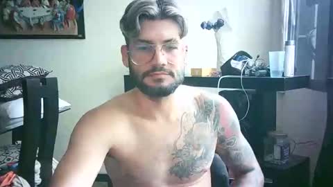 Snapshot of thedragonboyxxx chatting on 04-22-26, 06:53 thedragonboyxxx online show from 04-22-26, 06:53