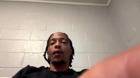 Snapshot of thee304slayer chatting on 11-29-25, 05:10 thee304slayer online show from 11-29-25, 05:10