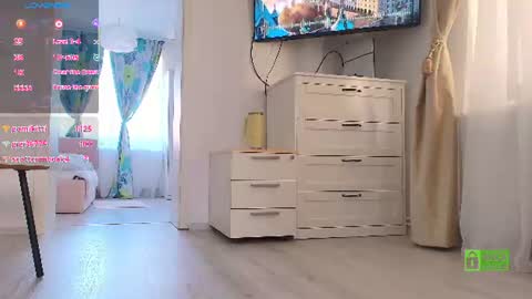 Snapshot of theellenshow chatting on 08-03-26, 09:04 Ellen online show from 08-03-26, 09:04
