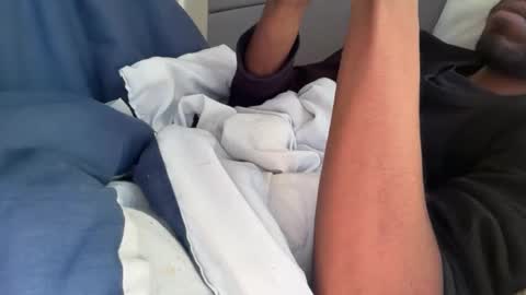 theeshooterr online show from 12-04-24, 02:15