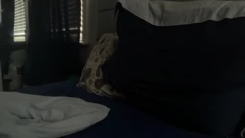 theeshooterr online show from 01-19-25, 06:21