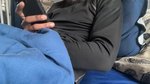 theeshooterr online show from 01-21-25, 05:20