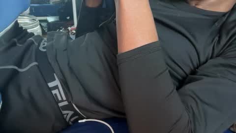 theeshooterr online show from 02-10-25, 09:04