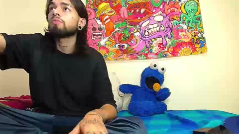 independent Model online show from 01-10-25, 01:32