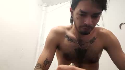 independent Model online show from 03-04-25, 10:16