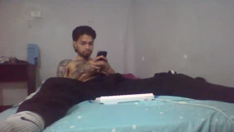 Snapshot of theferxxo_12 chatting on 06-19-26, 06:56 independent Model online show from 06-19-26, 06:56