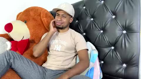 Prince online show from 02-03-25, 11:15