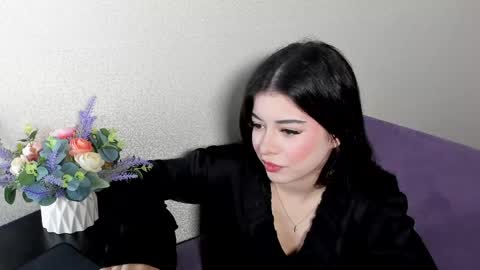 Snapshot of thegirlyoullcomebackto chatting on 06-03-26, 08:03 Anora online show from 06-03-26, 08:03