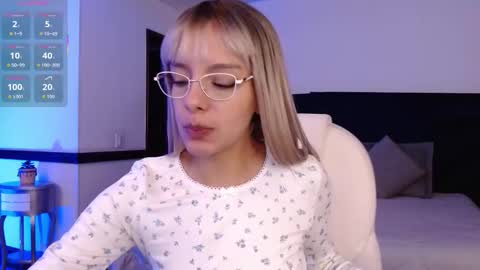 Peyton online show from 02-08-26, 03:43