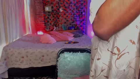 Goldie online show from 12-18-25, 04:57