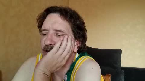 Green online show from 04-29-26, 05:30