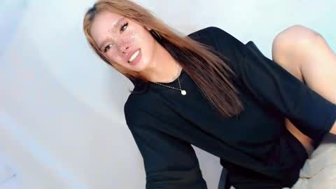 laisa online show from 02-07-25, 10:52