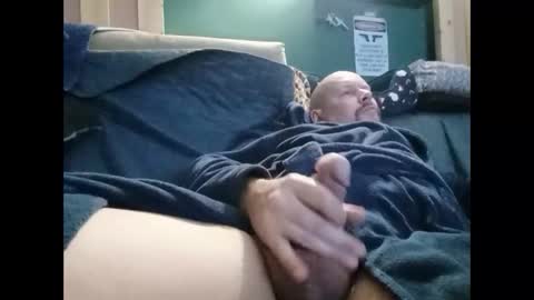 Snapshot of thehornyman916 chatting on 11-27-25, 06:32 thehornyman916 online show from 11-27-25, 06:32