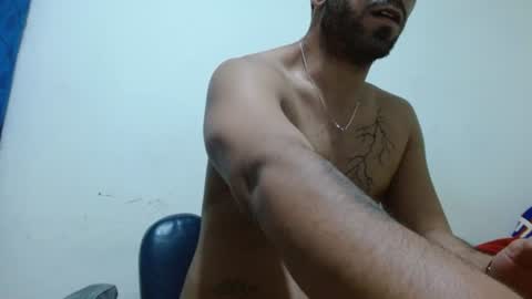 Snapshot of thehousedog chatting on 07-08-26, 10:25 thehousedog online show from 07-08-26, 10:25