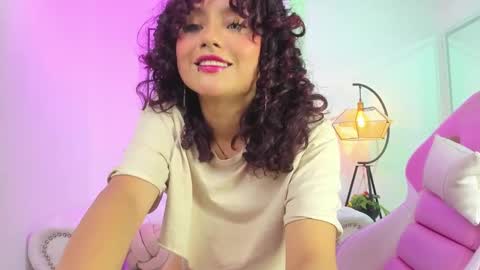 Theia  online show from 03-01-25, 03:38