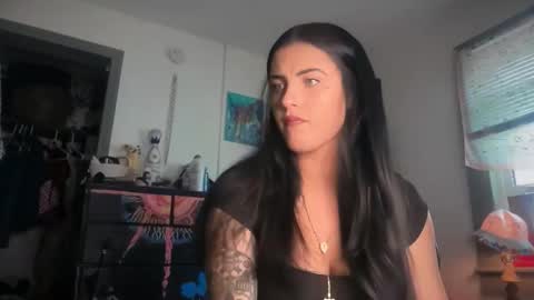 Snapshot of thejennataylor chatting on 05-10-26, 08:58 thejennataylor online show from 05-10-26, 08:58