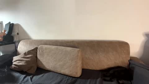 Tyler  Ada online show from 10-31-25, 11:28