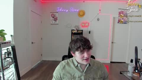 Snapshot of thejohnnystone chatting on 01-17-25, 09:50 Johnny Stone online show from 01-17-25, 09:50