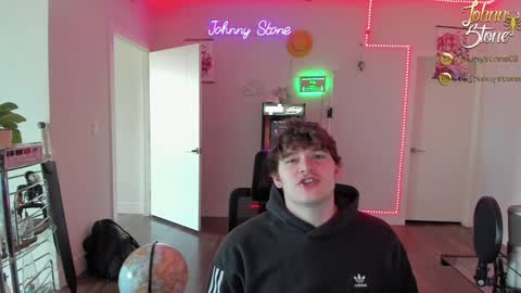 Snapshot of thejohnnystone chatting on 01-18-25, 11:11 Johnny Stone online show from 01-18-25, 11:11