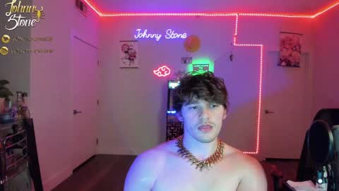 Snapshot of thejohnnystone chatting on 02-07-25, 04:16 Johnny Stone online show from 02-07-25, 04:16