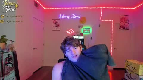 Snapshot of thejohnnystone chatting on 02-19-25, 01:18 Johnny Stone online show from 02-19-25, 01:18