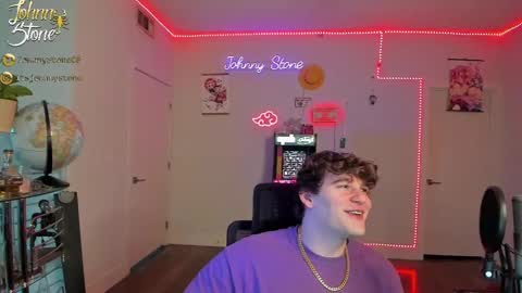 Snapshot of thejohnnystone chatting on 03-09-25, 01:14 Johnny Stone online show from 03-09-25, 01:14