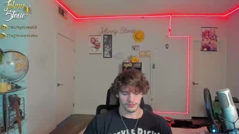 Snapshot of thejohnnystone chatting on 09-19-25, 12:23 Johnny Stone online show from 09-19-25, 12:23