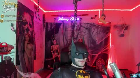 Snapshot of thejohnnystone chatting on 10-10-25, 11:48 Johnny Stone online show from 10-10-25, 11:48