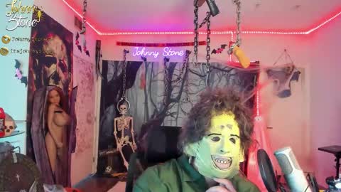 Snapshot of thejohnnystone chatting on 10-19-25, 12:11 Johnny Stone online show from 10-19-25, 12:11