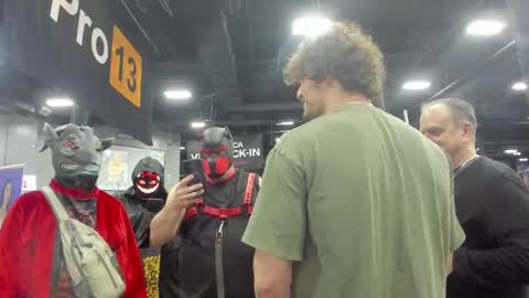 Snapshot of thejohnnystone chatting on 10-24-25, 10:17 Johnny Stone online show from 10-24-25, 10:17