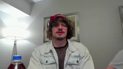 Johnny Stone online show from 04-08-26, 11:37