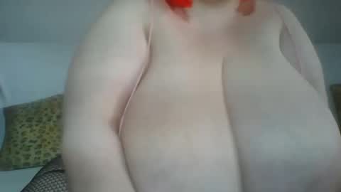 Snapshot of thekinkyangel chatting on 12-26-24, 09:01 Kinky Angel online show from 12-26-24, 09:01