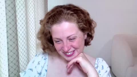 Ella online show from 10-10-25, 08:02