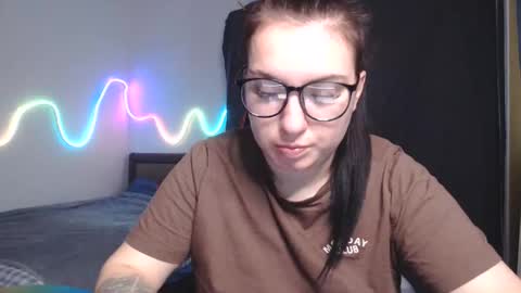 Snapshot of thelisasquirt chatting on 11-20-25, 11:32 Lisa online show from 11-20-25, 11:32