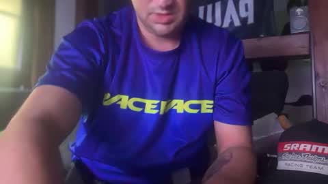 Snapshot of theman16cm chatting on 06-04-26, 03:56 theman16cm online show from 06-04-26, 03:56