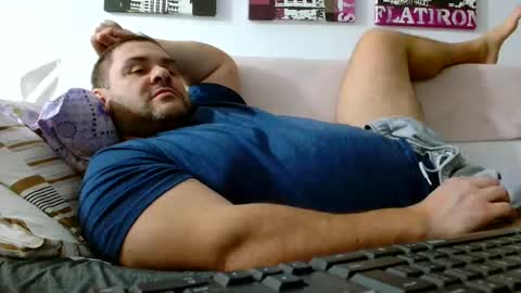 Snapshot of themastercomander chatting on 01-20-25, 06:53 Big Alpha Daddy Master online show from 01-20-25, 06:53