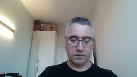 Snapshot of themohican chatting on 03-28-26, 10:26 Themohican online show from 03-28-26, 10:26