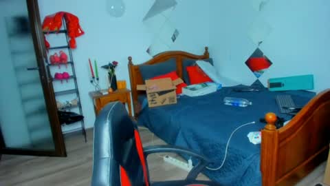 thenaughtygf online show from 06-17-26, 11:27
