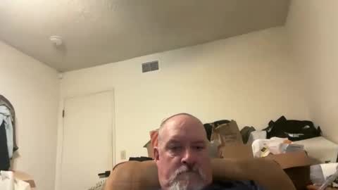 Snapshot of thenewganon chatting on 05-25-26, 03:01 thenewganon online show from 05-25-26, 03:01