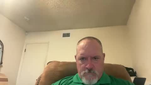Snapshot of thenewganon chatting on 06-03-26, 01:41 thenewganon online show from 06-03-26, 01:41