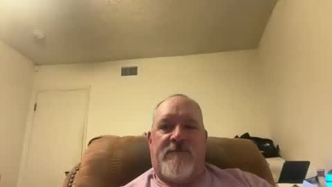 Snapshot of thenewganon chatting on 06-07-26, 03:32 thenewganon online show from 06-07-26, 03:32