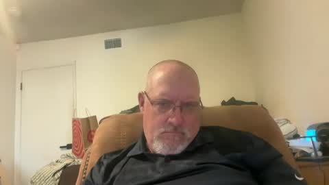 Snapshot of thenewganon chatting on 06-28-26, 11:55 thenewganon online show from 06-28-26, 11:55