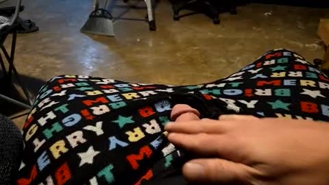 thenewone22901 online show from 11-29-25, 04:21